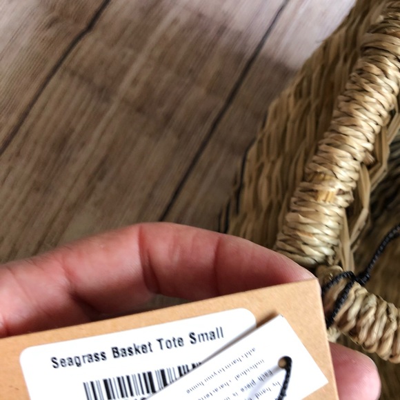 Magnolia Home Seagrass Basket TOTE NEW NWT - Picture 7 of 8